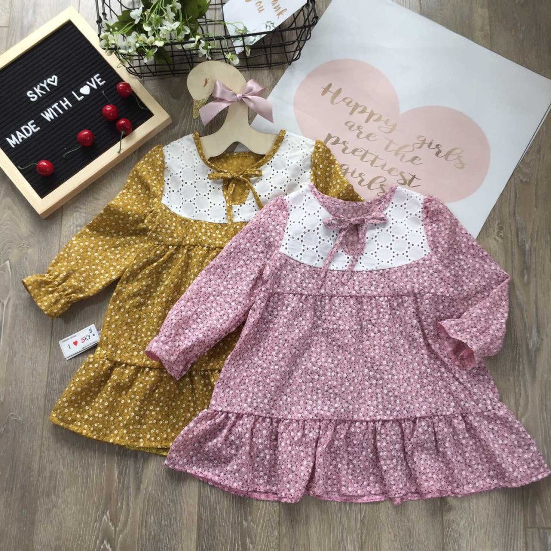 Váy thu hoa nhí đuôi cá ren cổ-kidsky-bán sỉ Váy thu hoa nhí đuôi cá ren cổ Váy thu hoa nhí đuôi cá ren cổ-