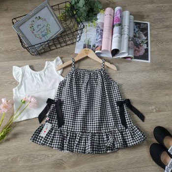Sét yếm 2 dây kẻ caro đuôi cá size 2-6 Sét yếm 2 dây kẻ caro đuôi cá size 2-6