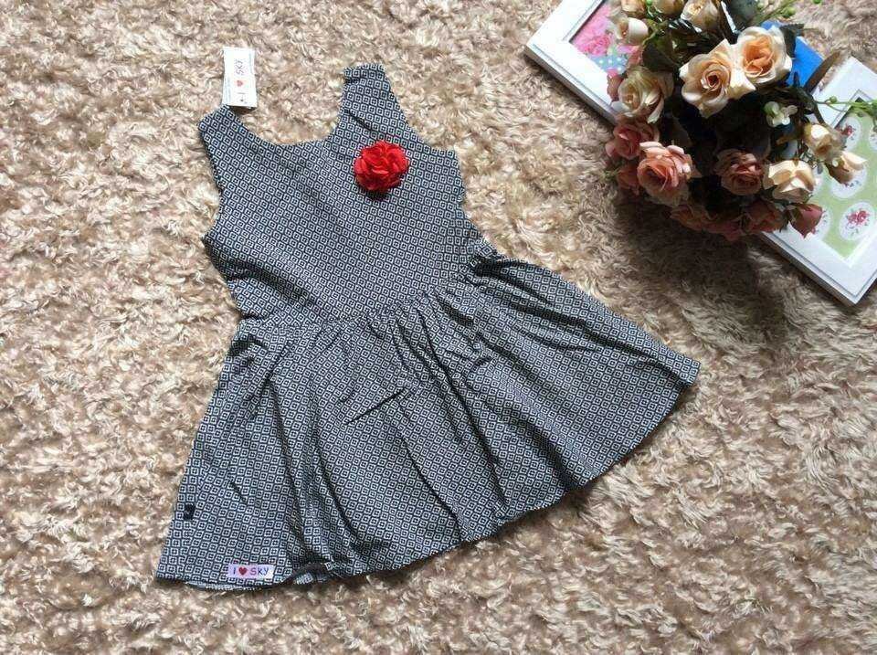 Đầm chấm bi hè bé gái